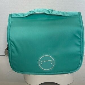 SugarBear Hair hanging Travel Bag light blue NWOT